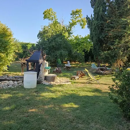 Un Jardin Sur La Colline *