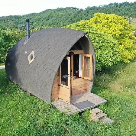 Privatunterkunft Un Jardin Sur La Colline Claveyson