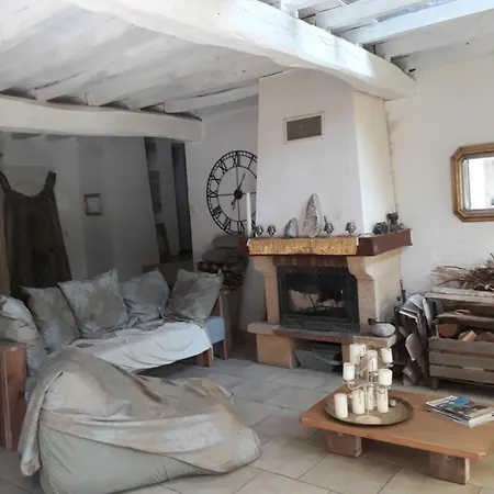 Un Jardin Sur La Colline Séjour chez l'habitant Claveyson